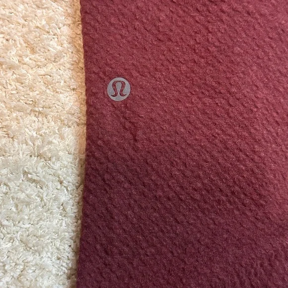 Lululemon At Ease Jogger 29"
Heathered Savannah / Black Size Larger - Picture 3 of 5